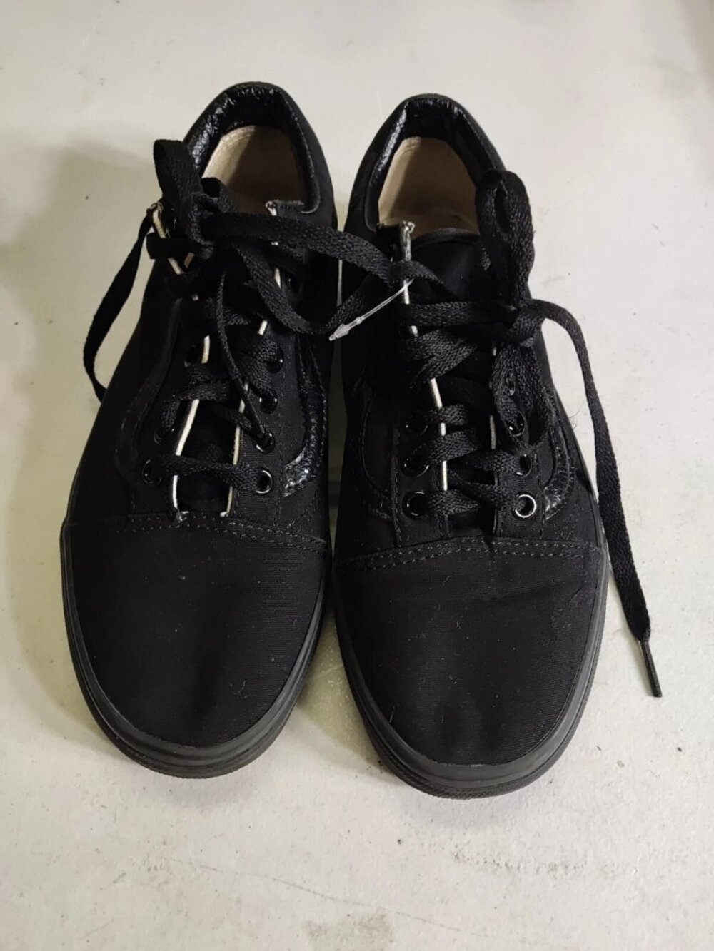 VANS Old Skool Sneakers Men’s 7 Women’s 9.5 Black